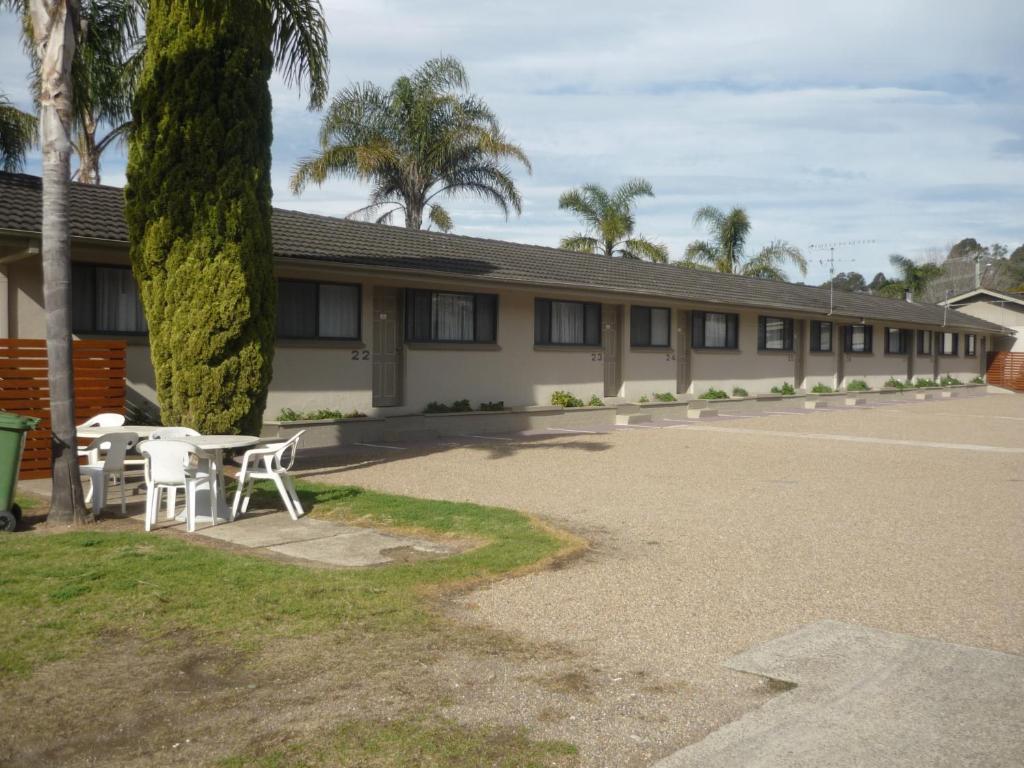 Hanging Rock Family Motel Батманс-Бэй Экстерьер фото